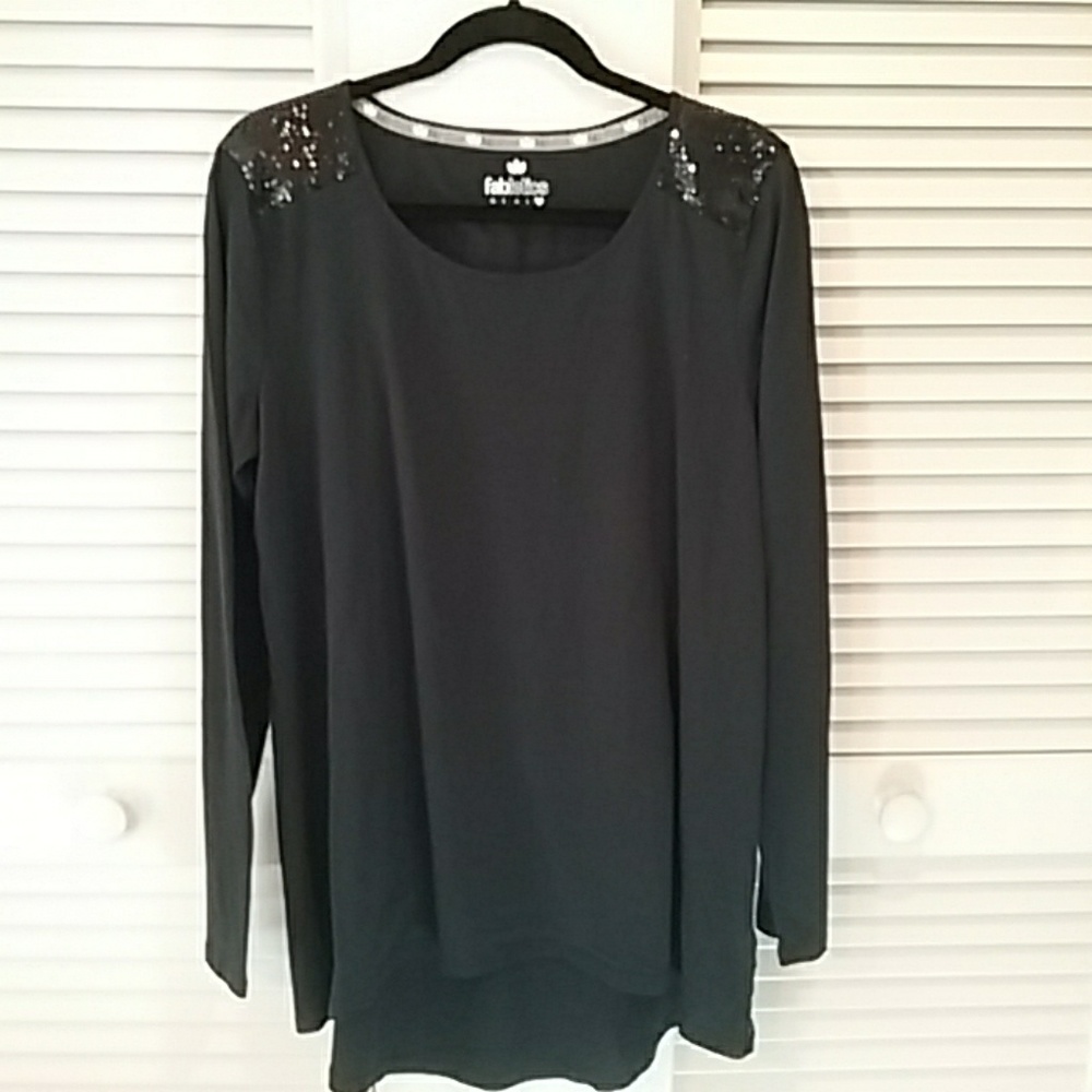 Athletics Sequined Top NWOT - Picture 1 of 2